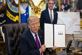 Однажды в Америке: Трамп взял Канаду на географический испуг - АНАЛИТИКА 