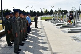В Баку почтили память Героя Отечественной войны Заура Нудиралиева-ФОТО 