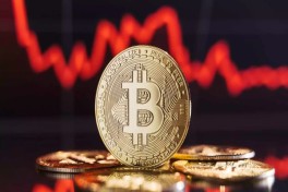 Стоимость биткоина вновь опустилась ниже 80 тысяч долларов