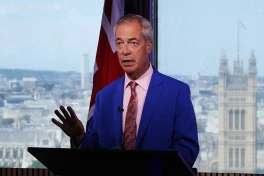 Киевский разворот Фараджа: лидер Reform UK планирует поездку в Украину