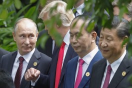 Трамп и Путин обсуждали возможность встречи втроем с Си Цзиньпином