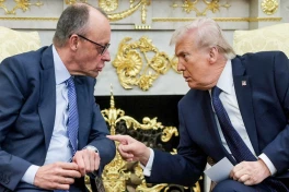 Мерц отменил запланированный телефонный разговор с Трампом после его реакции на победу АдГ
