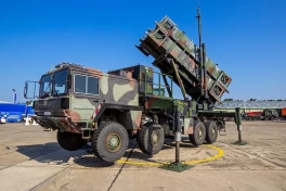 США обсуждают с Украиной передачу лицензии на устаревшие ракет к Patriot