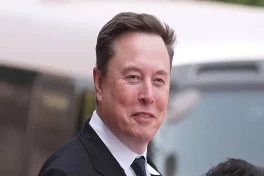 SpaceX начнет запускать ИИ-компьютеры на орбиту