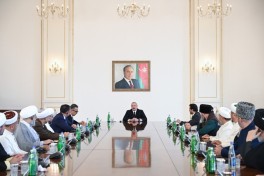 Ильхам Алиев принял делегацию Организации тюркских государств