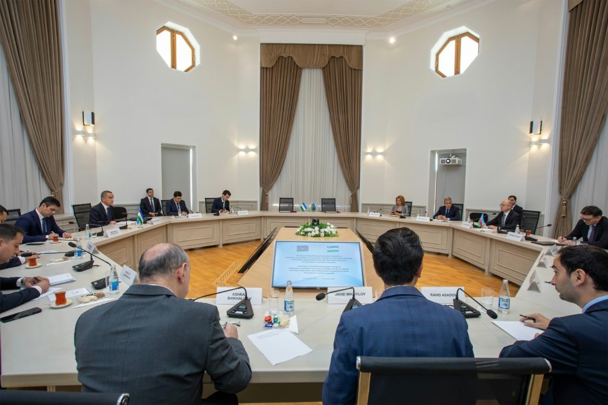 Азербайджан и Узбекистан подписали Дорожную карту по энергетике на три года-ФОТО 