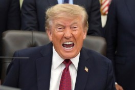 Париж ответил Трампу