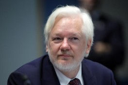 Ассанж опубликовал первый за два года пост