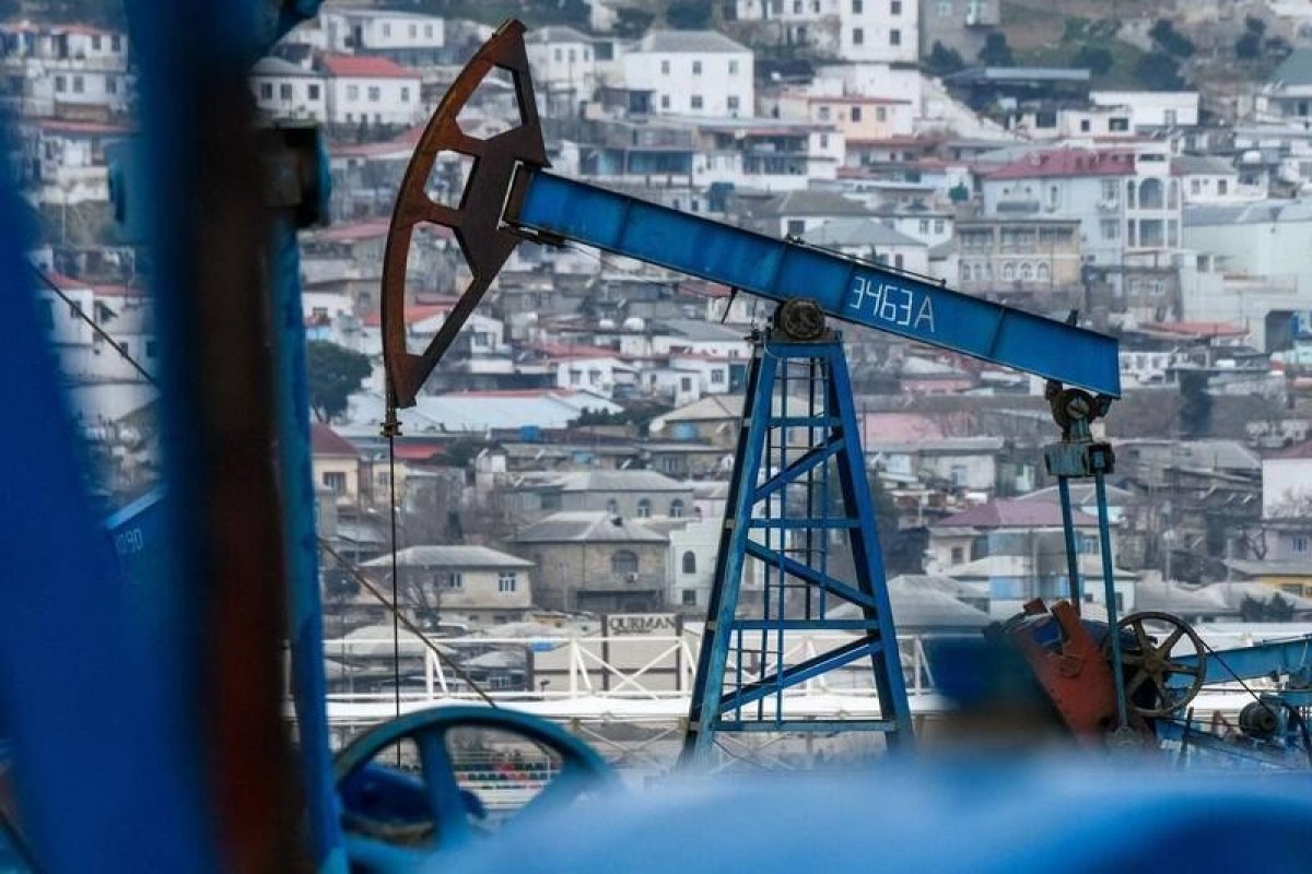 Рост цен на нефть и газ принес Азербайджану дополнительные доходы 