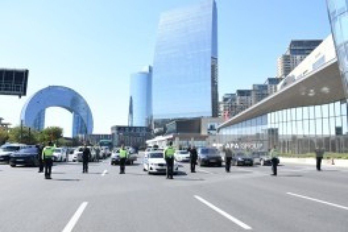 В Азербайджане минутой молчания почтили память шехидов-ФОТО -ВИДЕО 