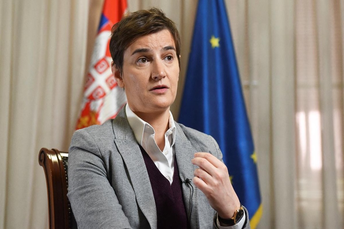 Вучич передал обязанности президента Сербии Ане Брнабич