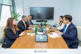 ЦБА и Standard Chartered обсудили рынок государственных облигаций