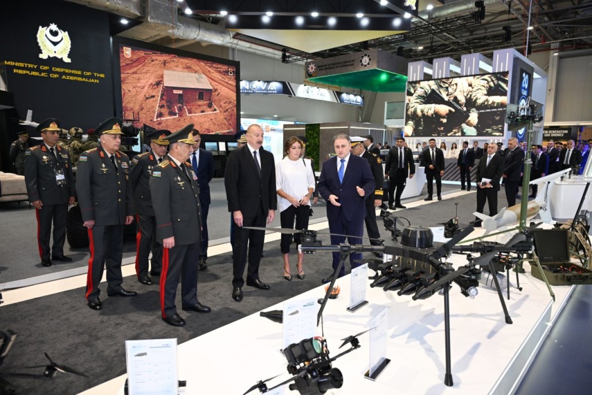 Ильхам Алиев и Мехрибан Алиева прибыли на ADEX 2026-ФОТО -ОБНОВЛЕНО 